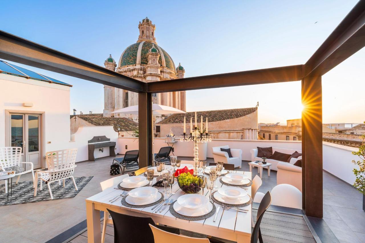 Ferienwohnung Dimora Al Duomo Trapani Exterior foto