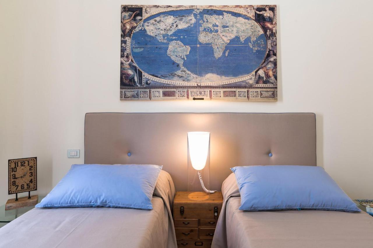 Ferienwohnung Dimora Al Duomo Trapani Exterior foto