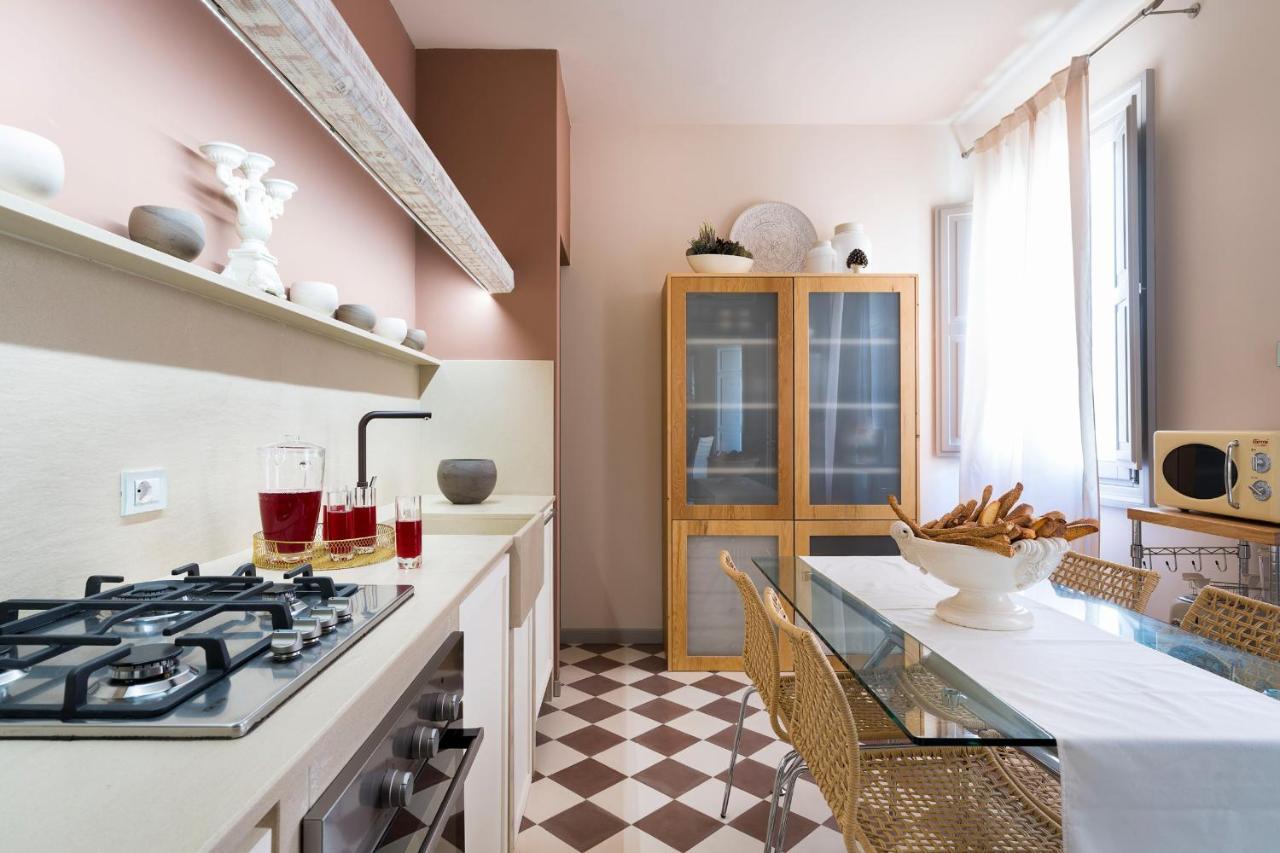 Ferienwohnung Dimora Al Duomo Trapani Exterior foto