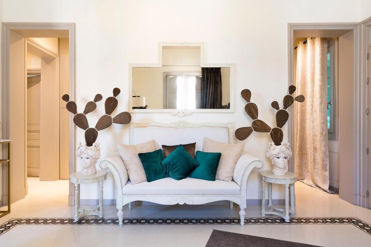 Ferienwohnung Dimora Al Duomo Trapani Exterior foto